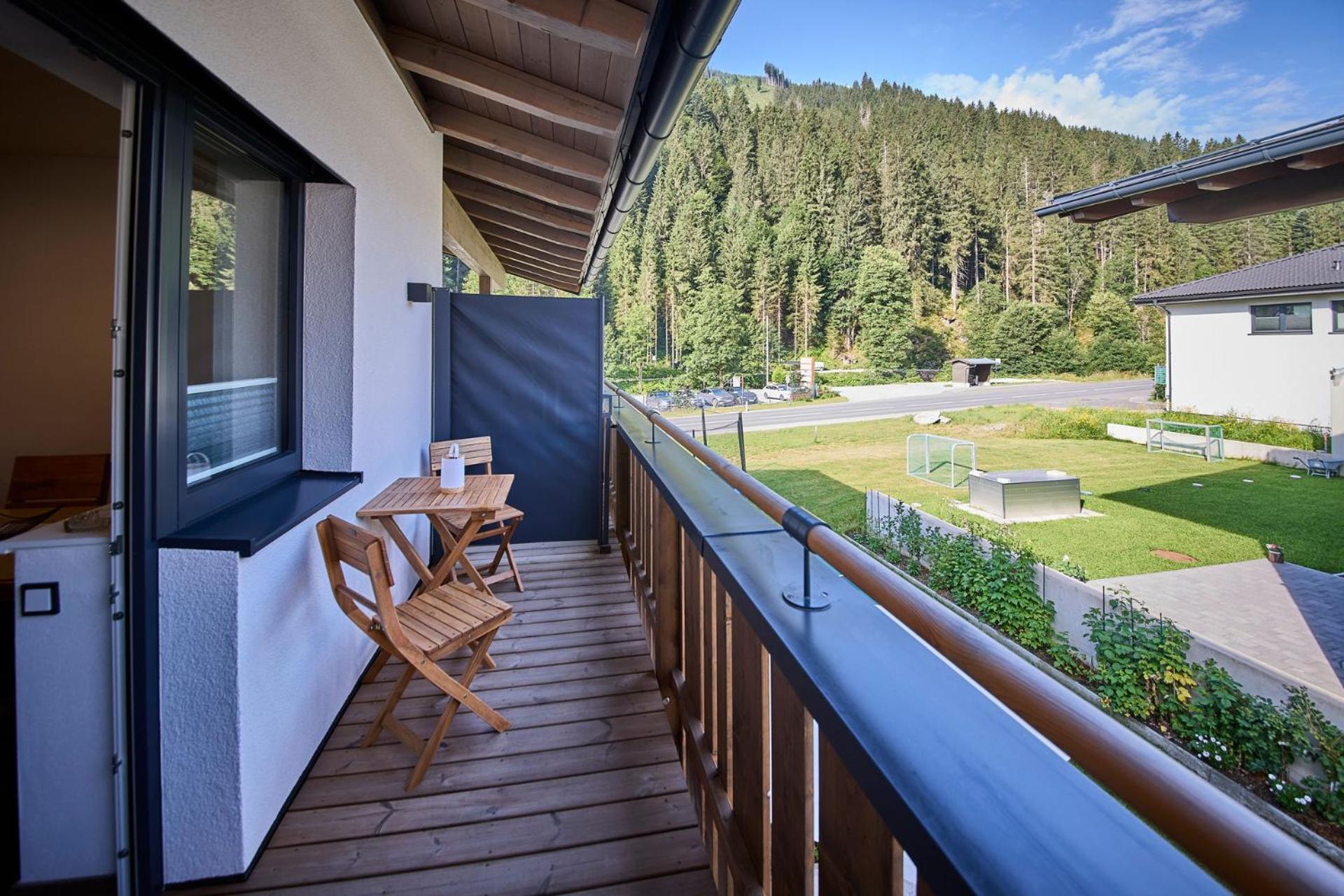 Haus Joan - Apartments Saalbach-Hinterglemm Ngoại thất bức ảnh