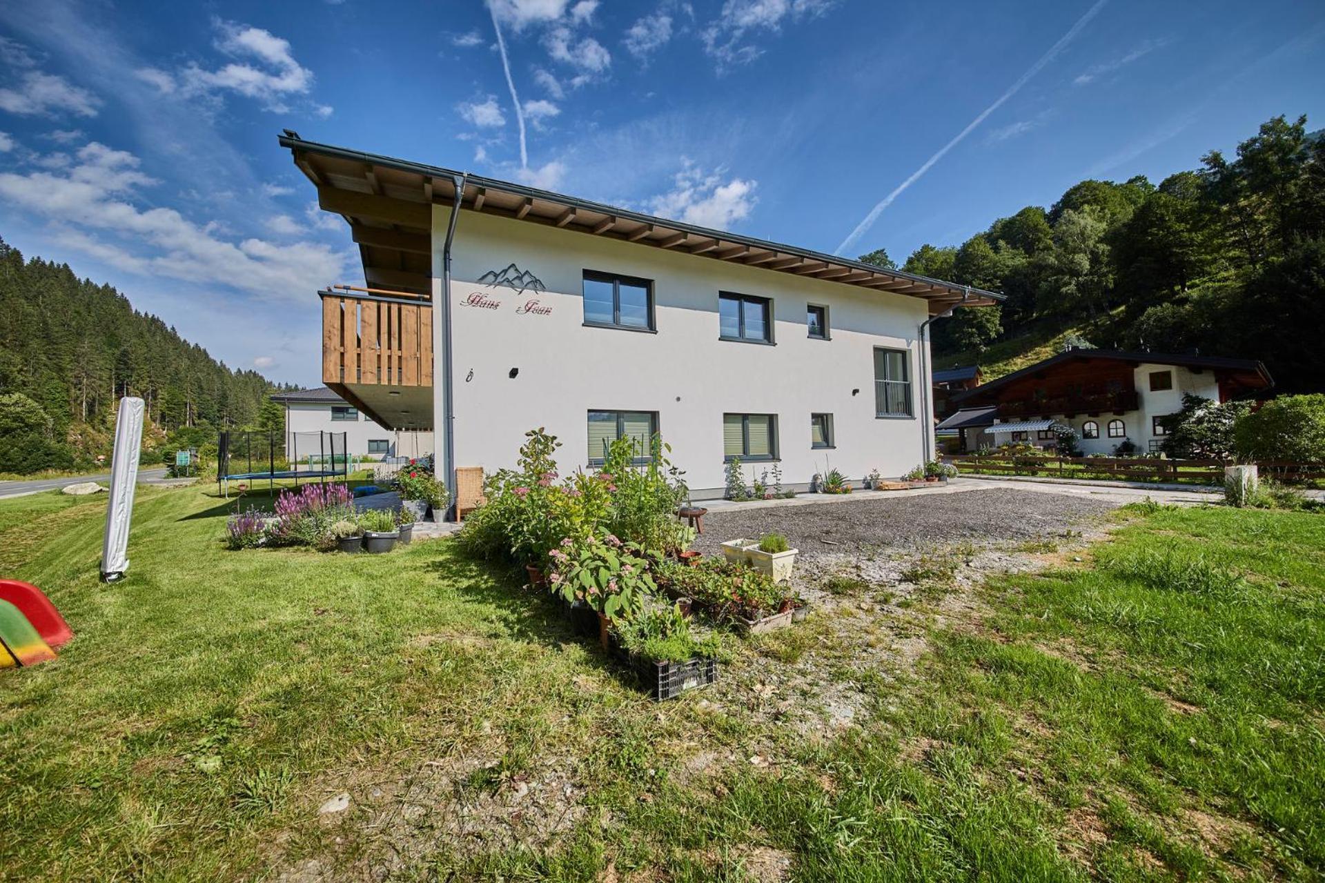 Haus Joan - Apartments Saalbach-Hinterglemm Ngoại thất bức ảnh